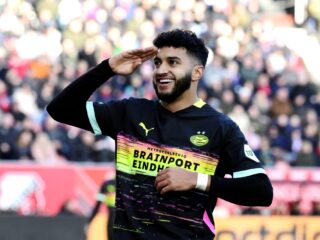 '50 goals in 14 duels is deze eeuw maar één andere ploeg gelukt, PSV doet het twee keer op rij'