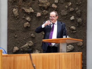 Hans Vijlbrief: 'We hebben geen regering, we hebben vier hokjes die zeggen dat ze samenwerken'