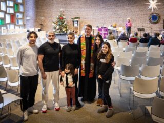 Kerkasiel in Kampen: Oezbeekse familie Babayants al honderd dagen in doorlopende kerkdienst