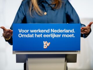 Oud VVD-campagnestrateeg Bas Erlings over campagne voeren: 'Feiten doen er niet toe'