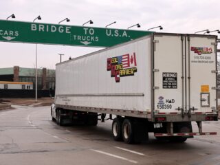 Trump zorgt voor ingehouden adem bij Mexico en Canada met dreigende importheffingen