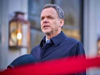 Minister Veldkamp: 'Er moet een vorm van Amerikaanse betrokkenheid zijn bij vredesbestand Oekraïne'