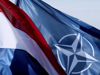 Kan Europa zichzelf verdedigen zonder de hulp van de Verenigde Staten?