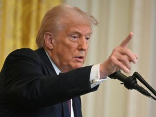 Deze risico's neemt Donald Trump met het ontslaan van duizenden Amerikaanse gezondheidsspecialisten