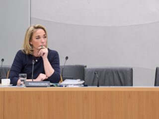 Coenradie krijgt geen steun van coalitie voor vervroegd vrijlaten gedetineerden