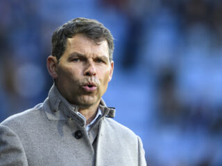 Jeroen Rijsdijk over voorkomen degradatie Almere City: 'Je moet er altijd in blijven geloven'