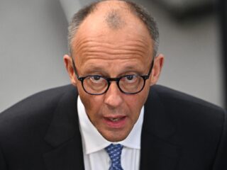 Valse start bondskanselier Merz: 'Enorme blamage binnen Duitsland'