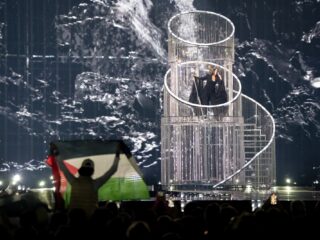 AVROTROS besluit Nederland niet deel te laten nemen aan Songfestival: 'Ingewikkeld en pijnlijk'