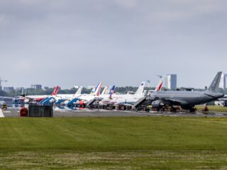 Schiphol zet bouw A-pier door zonder natuurvergunning