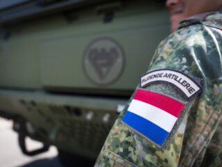 Geen opkomstplicht, Defensie stuurt 17-jarigen dienstplichtbrief met vragenlijst