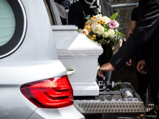 Hoe kun je goed omgaan met rouw? 'Er is niet één manier'