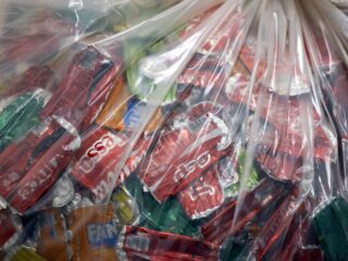 Mogelijke verdubbeling van statiegeld op flesjes