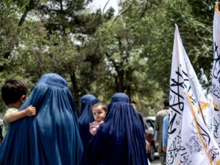 'Onbegrijpelijke keuze' van IND om vrouwen terug te willen sturen naar Afghanistan