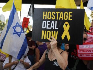 Hoe kijken Israëliërs naar verwoestingen Gaza? 'In oorlogstijd stelt men leger en leiding niet ter discussie'