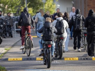 Podcast De Dag: Beverwijk, online en offline