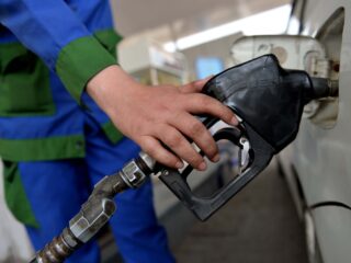 Stand.nl: 'Het EU-verbod op benzineauto's moet blijven'