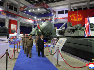 'Sinds de oprichting van het land bereidt Noord-Korea zich voor op buitenlandse inval'