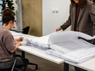 Wat gebeurt er met blanco stemmen en waarom nog stééds geen stemcomputer?