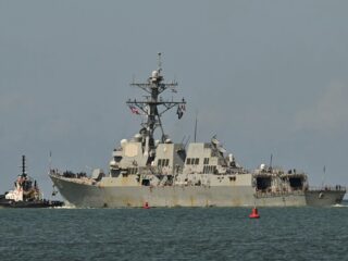 Den Haag zwijgt terwijl spanningen tussen VS en Venezuela oplopen