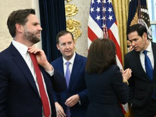 Kampen in regering Trump rond Oekraïne-plan: 'Rubio lijmt scherven met Europa'