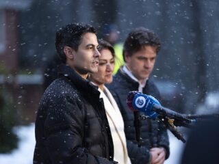 Stand.nl: 'Een minderheidskabinet is in deze tijd een te riskante onderneming'