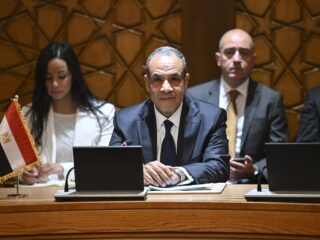 Nog geen de-escalerende taal in Midden-Oosten, Egypte is potentiële onderhandelaar