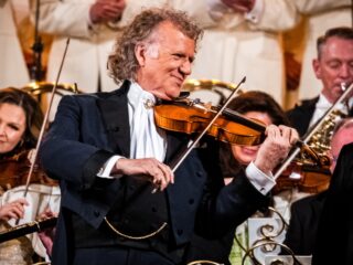 André Rieu start campagne tegen oplichters: 'Bescherm onze fans'
