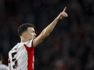 Perišić helpt PSV aan overwinning in ‘topper’ tegen AZ: “Hij was weer geweldig”