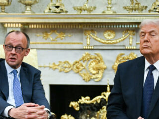 Gaat Trump Amerikaanse troepen uit Europa weghalen?