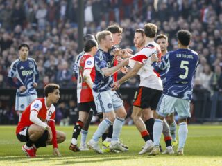 Feyenoord en Ajax spelen gelijk in De Klassieker, wie is daar het meest tevreden mee?