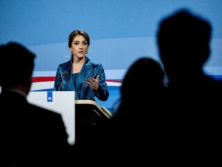Is er in Nederland sprake van een 'vertrouwensfaillissement' van de politiek?