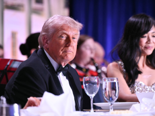Michiel Vos geen fan van Correspondents' Dinner: 'Glijerig en glibberig nerdfest'