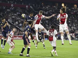 Luister de kraker Ajax - PSV live op NPO Radio 1