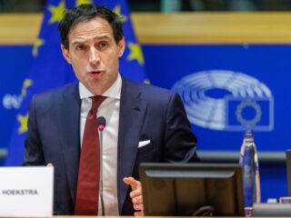 Eurocommissaris Wopke Hoekstra waakt voor energietekorten: 'Energiezekerheid is geen gegeven'