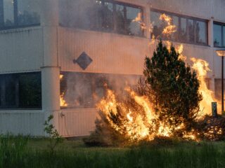 Kunnen we anti-azc-demonstraties ook 'intimidatieprotesten' noemen?