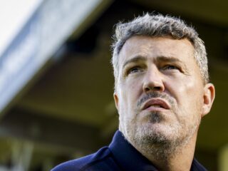 Stelling van Borst: 'Een trainer die geen Nederlands en geen Engels beheerst, is ongeschikt voor de Eredivisie'