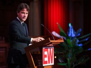 Bontenbal na begrotingsdeal: 'Als drie politieke partijen in het midden niet van mening durven verschillen, dan gaat het politieke midden dood'