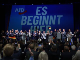 Wat gebeurt er wanneer mensen het gevoel krijgen dat de politiek niet naar hen luistert?