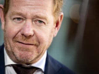 President Rekenkamer oordeelt fel over minister Van Weel: 'Met halve feiten wordt een uitkomst gebagatelliseerd'