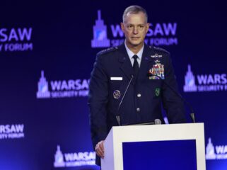 Podcast De Dag: de 'peptalk' van de hoogste NAVO-militair