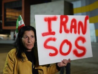 Thomas Erdbrink: 'Sancties op Iran hebben het leven van burgers erger gemaakt'