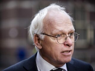 Dem. landbouwminister Adema: 'Forse maatregelen nodig, anders dreigt watercrisis'