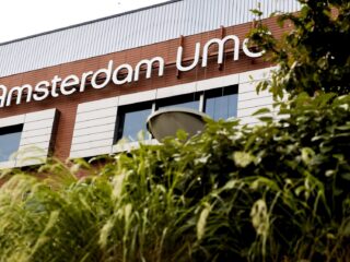 Primeur in het AmsterdamUMC: nieuwe software op hersenchip voor Parkinsonpatiënten