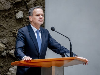 NSC-fractie wil programma-akkoord nog goed doorspitten: 'Wij zijn heel inhoudelijke mensen'