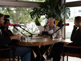 Bezoek De Publieke Tribune live vanuit Tolhuistuin in Amsterdam