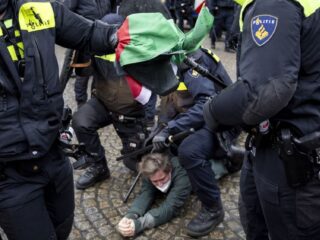 Politiegeweld neemt niet af: vorig jaar 36.000 incidenten