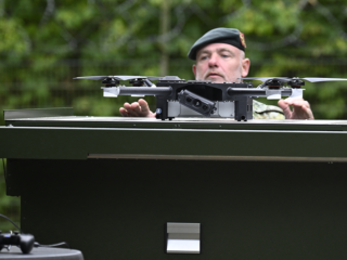 Nederland staat open voor delen militaire expertise in Iran-oorlog: 'Heel de wereld kijkt naar wat wij kunnen betekenen'