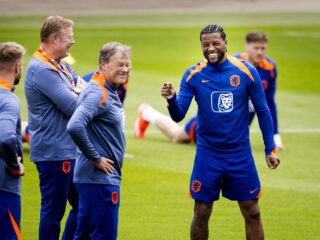 Oranjekoorts en verbroedering meer dan welkom: 'We zijn er weer bij en dat is prima!'