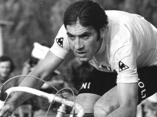 Wielerkenner Michel Wuyts over film wielerlegende Merckx: 'Elke overwinning vulde mijn kinderhart'