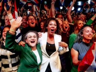 'Too close to call' is ooit eerder gebeurd: zelden stonden twee partijen exact gelijk